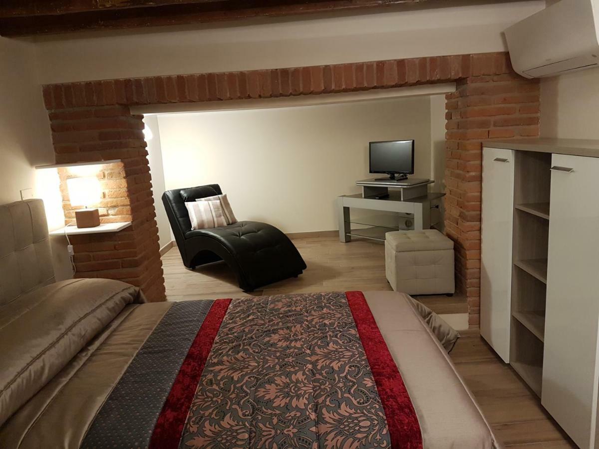 Duomo Luxury Apartment "Palazzo Del Re" Florença Exterior foto